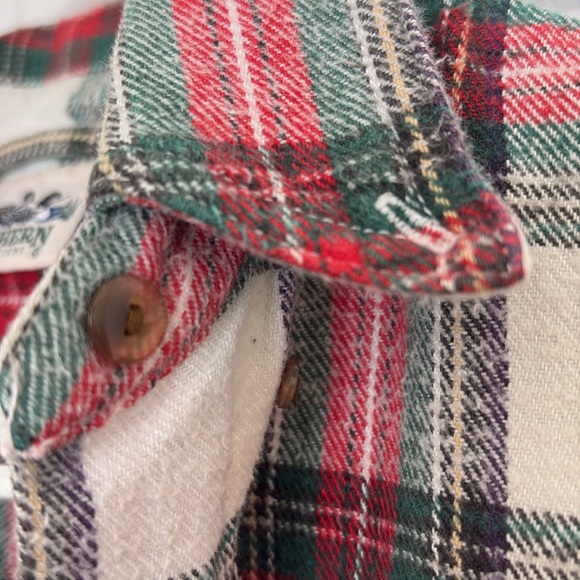 VINTAGE HEAVYWEIGHT COZY PLAID BUTTON DOWN - Picture 4 of 5